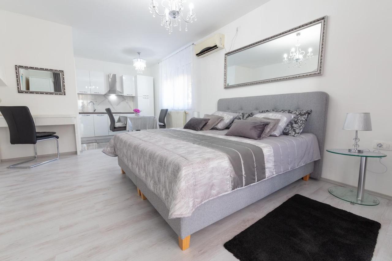 Beautyful Sea View 6 Luxury Studio Danijela Senj  Luaran gambar