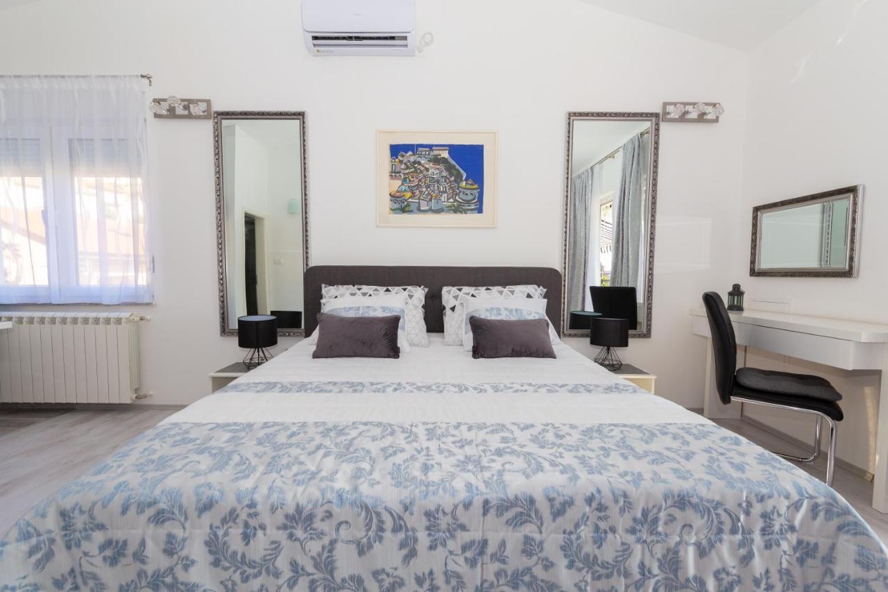 Beautyful Sea View 6 Luxury Studio Danijela Senj  Luaran gambar