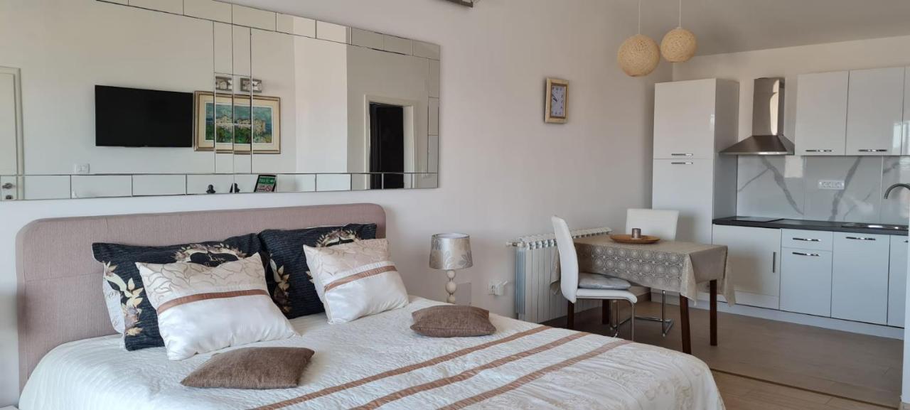 Beautyful Sea View 6 Luxury Studio Danijela Senj  Luaran gambar