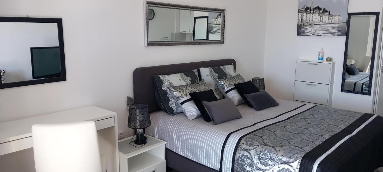 Beautyful Sea View 6 Luxury Studio Danijela Senj  Luaran gambar