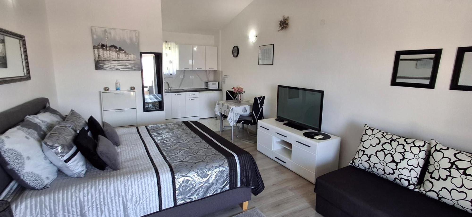 Beautyful Sea View 6 Luxury Studio Danijela Senj  Luaran gambar